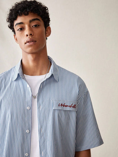 Camisa UrbanChill StreetEZ de manga curta listrada