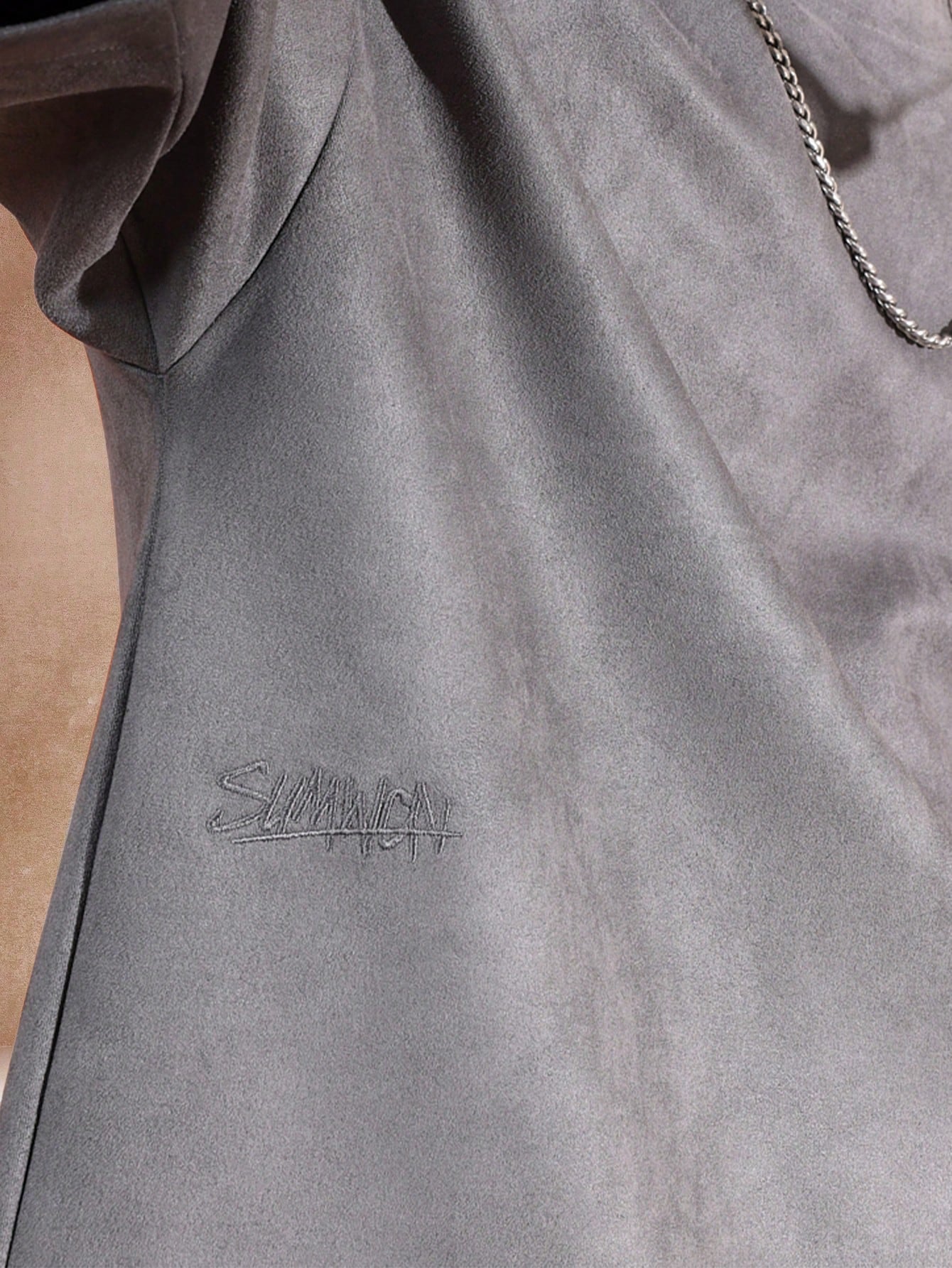 Camiseta Boxy Oversized Veludo