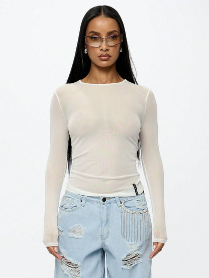 Camiseta Ajustada de Mangas Longas e Gola Redonda em Tela