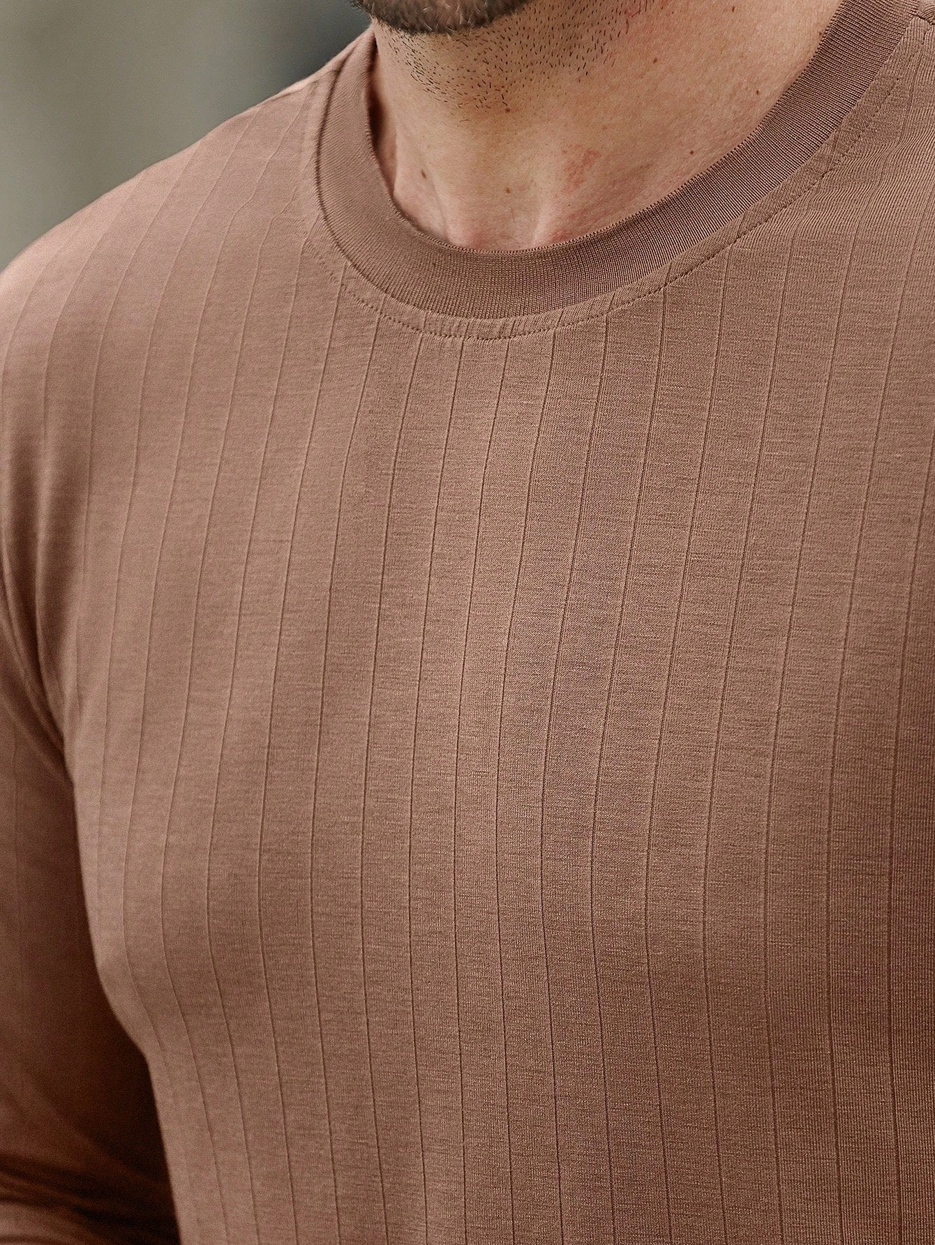 Camiseta CasualCool de Manga Longa e Gola Redonda com Nervuras