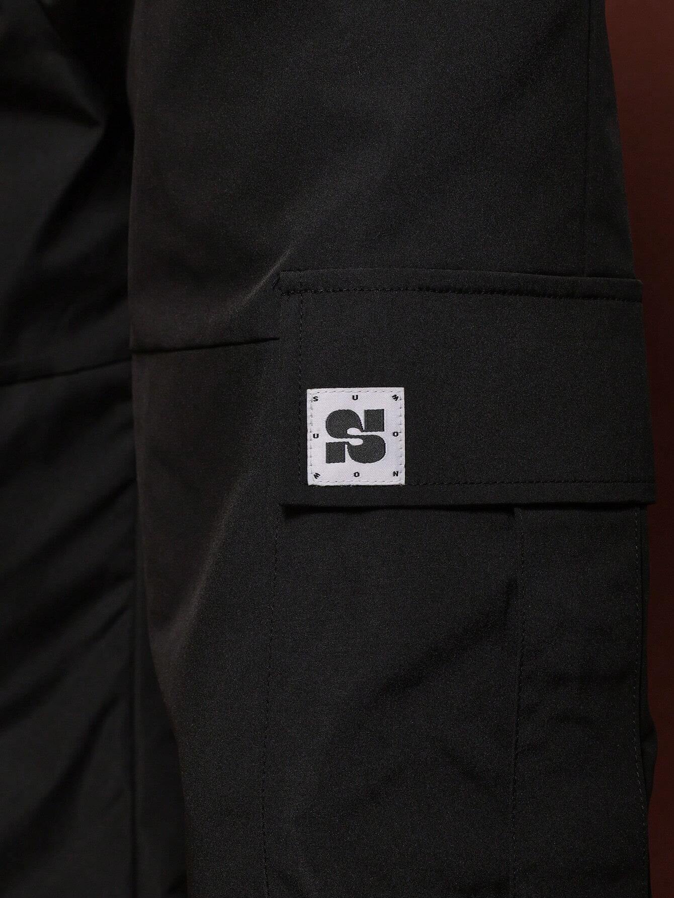 Calça Cargo de Nylon