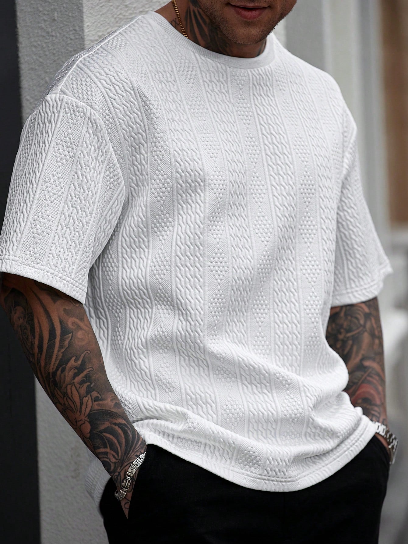 Camiseta OverCool de Manga Curta Casual e Versátil Tribal