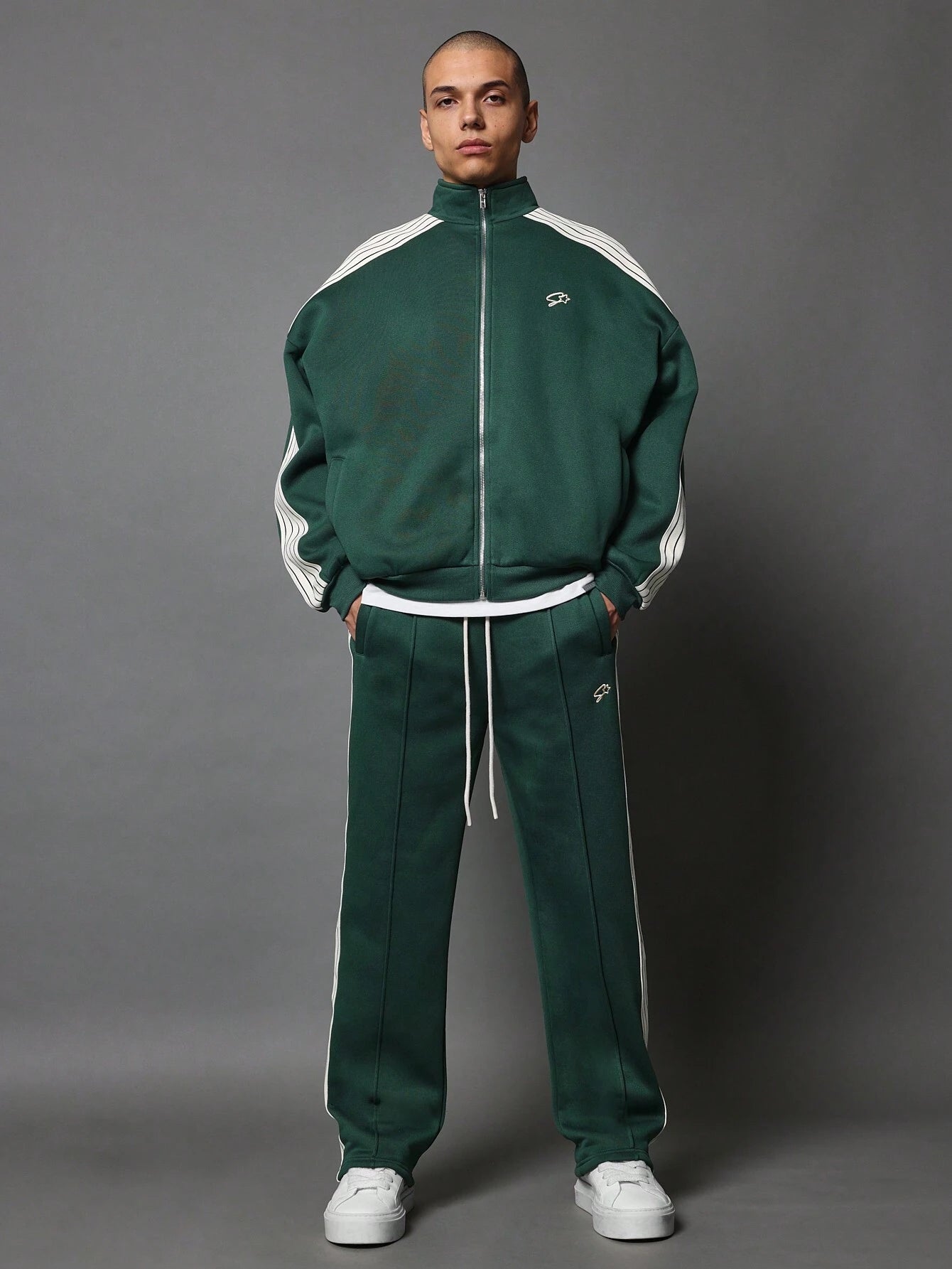 Conjunto SMWN Vintage Varsity Track Co-Ord