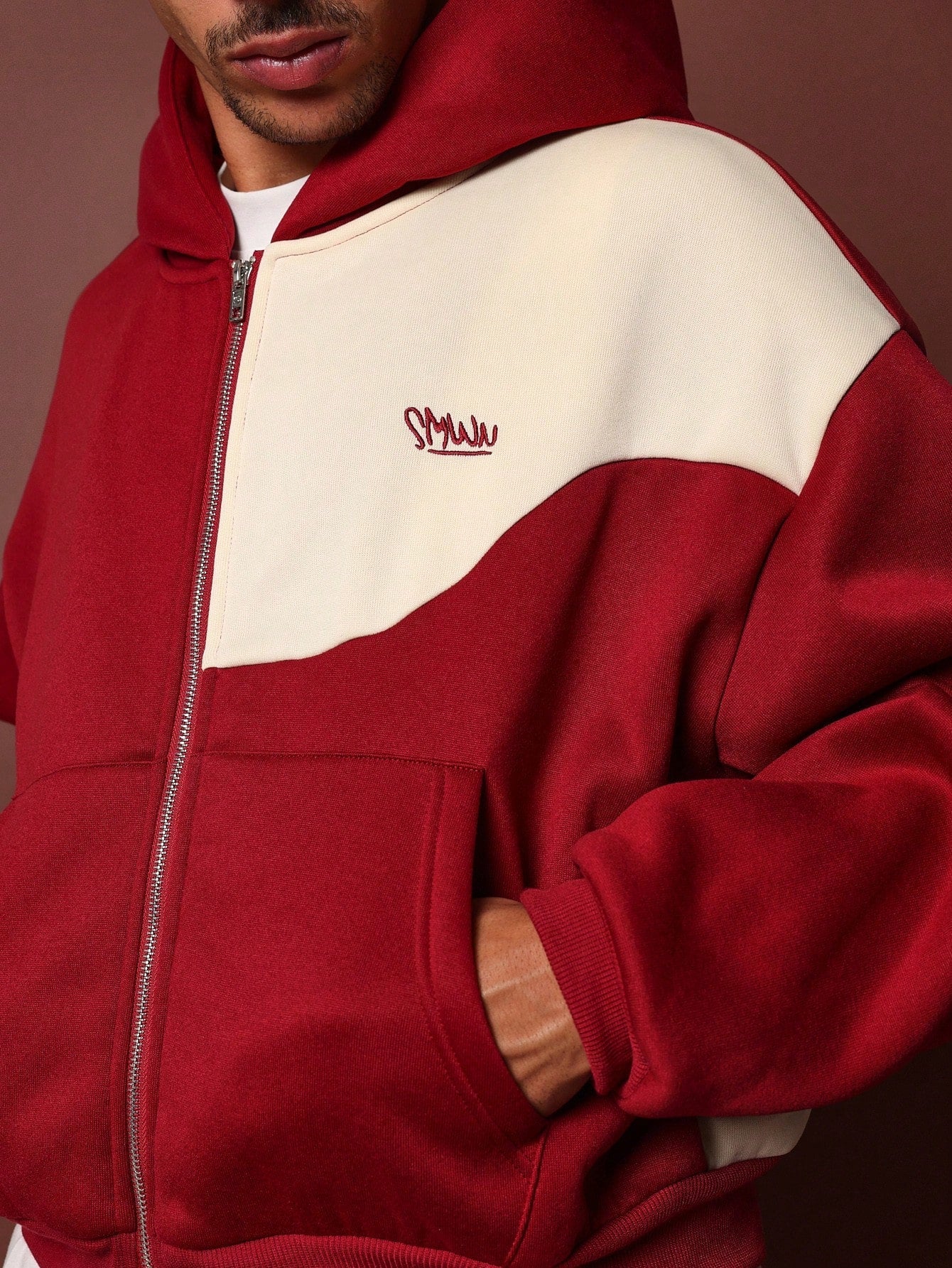 Conjunto Track Red Bordado