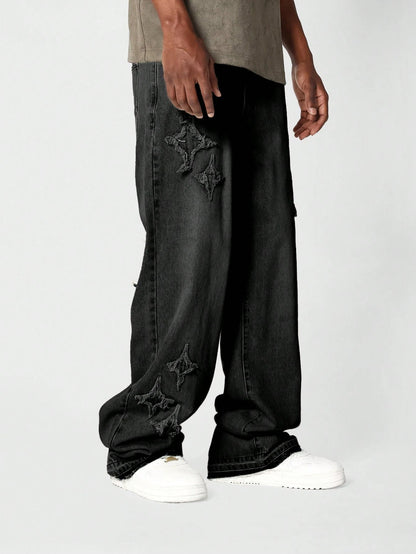 Calça Denim Solto com Aplicação Stars