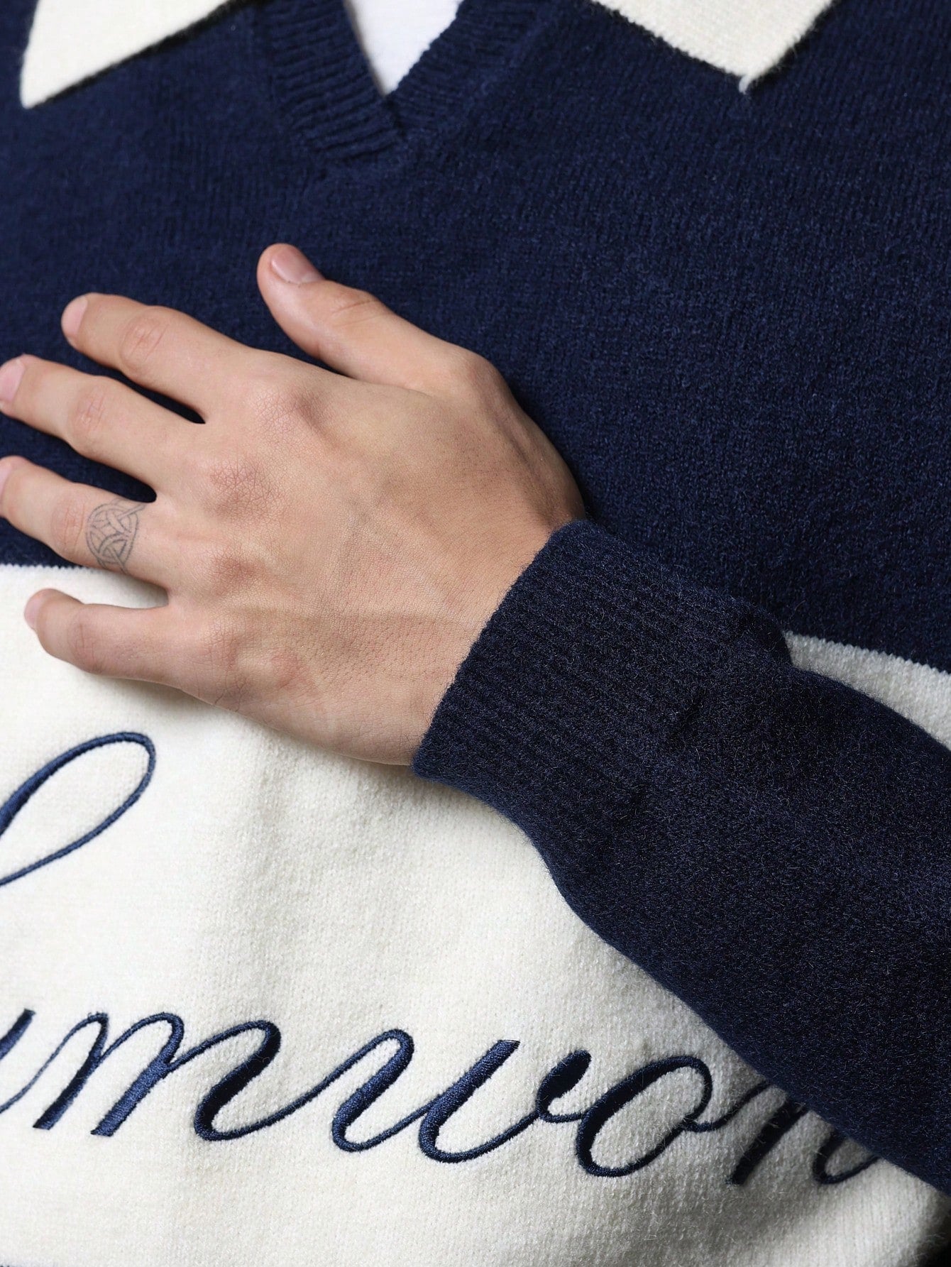 Suéter SMWN Polo de Malha Universitária