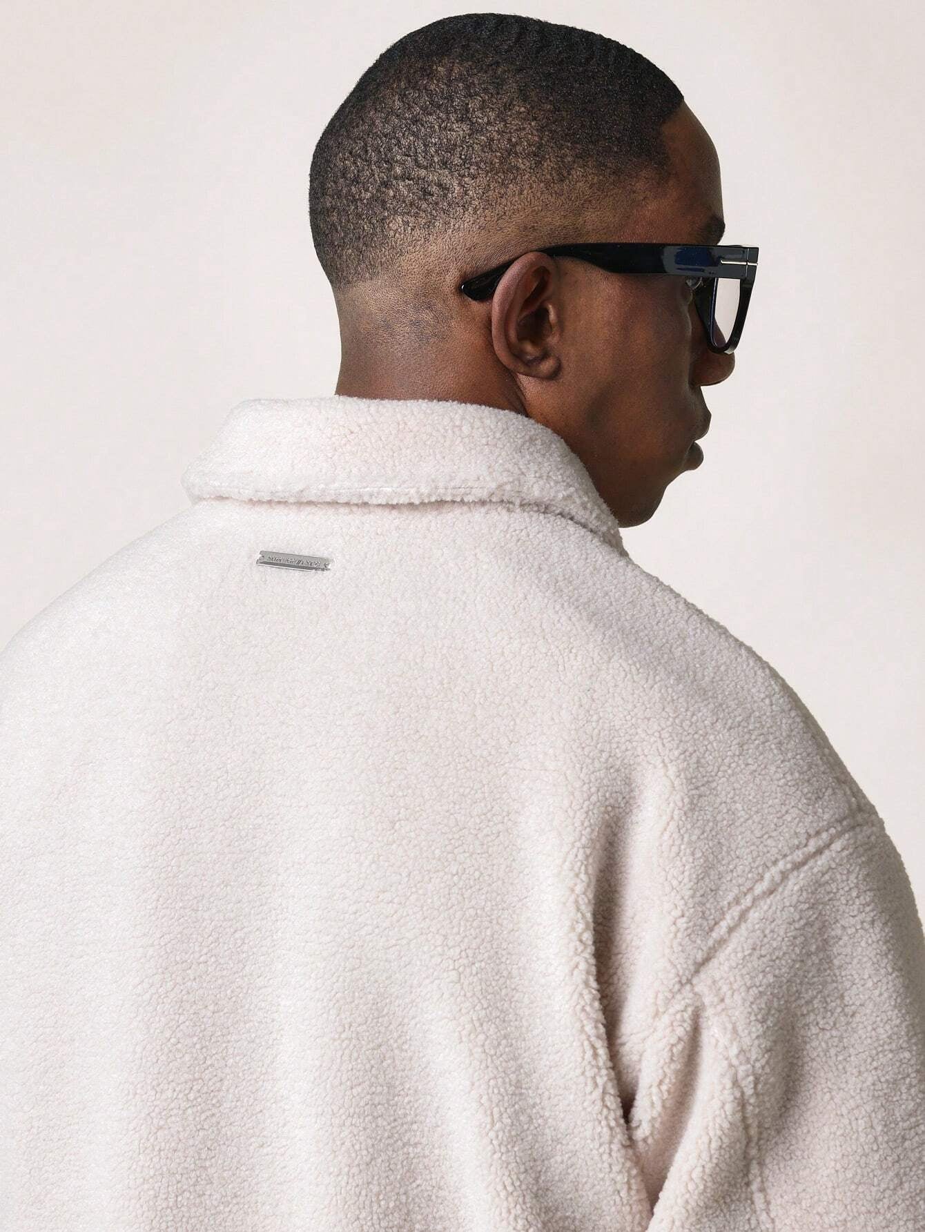 Jaqueta Caixa Abotoada em Tecido Borg