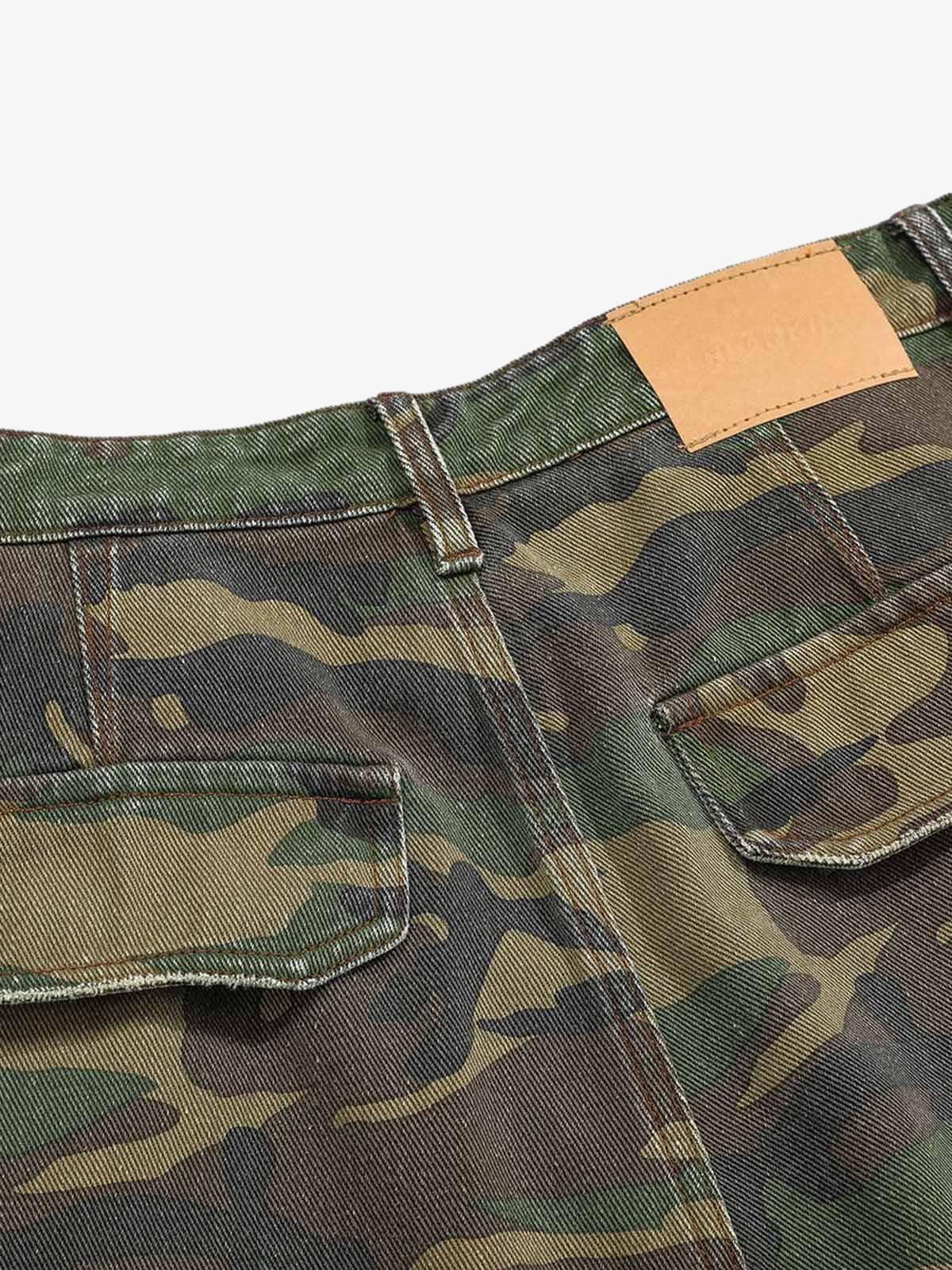 Calça Cargo Camouflage Flared